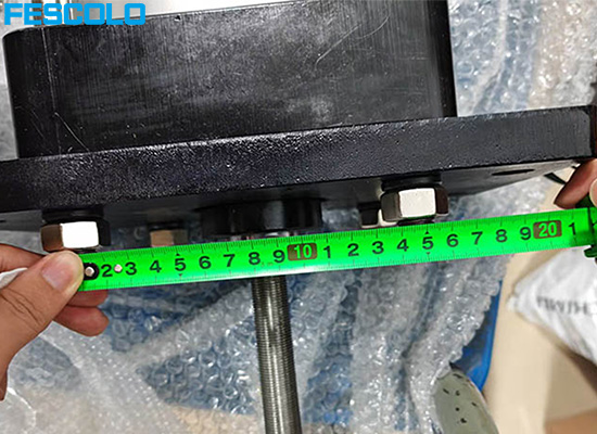 How does Fokca (Fescolo) Customize Cylinders for Customers?cid=861